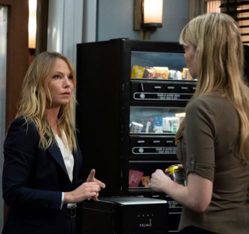 Rollins Tries - Law & Order: SVU Temporada 22 Episodio 2