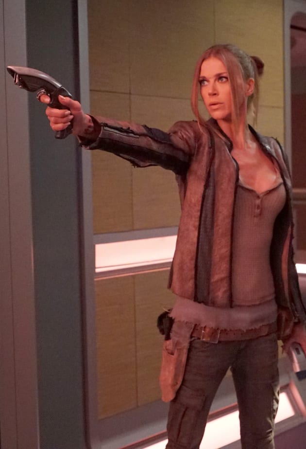 Weapon Drawn - The Orville Season 2 Episode 14