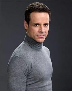 Turtleneck Alert!
