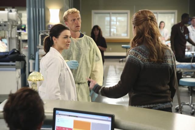 Finger Pointing - Grey's Anatomy Season 11 Episode 7