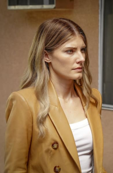 Addison Checks In - Quantum Leap Season 1 Episode 4