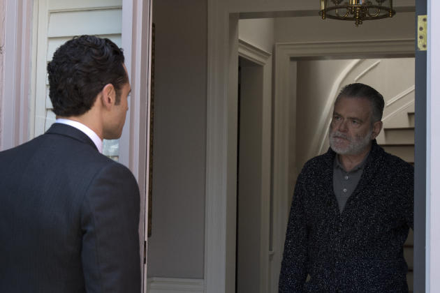 Aaron Talks to General Cochrane - Designated Survivor Season 1 Episode 21