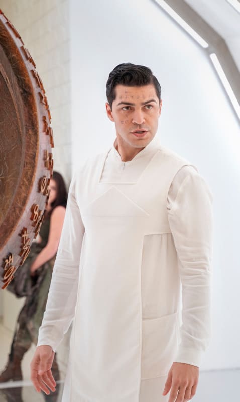 Levitt with Hope in Bardo - The 100 Season 7 Episode 5