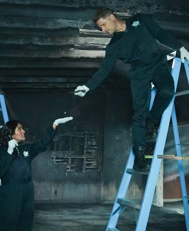 The Dream Team - CSI: Vegas Season 2 Episode 7
