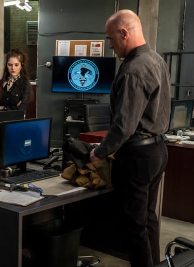 Going Deeper Undercover - Law & Order: Organized Crime Season 2 Episode 16