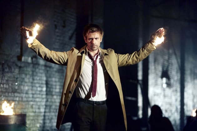 Fighting Darkness - Constantine Season 1 Episode 1