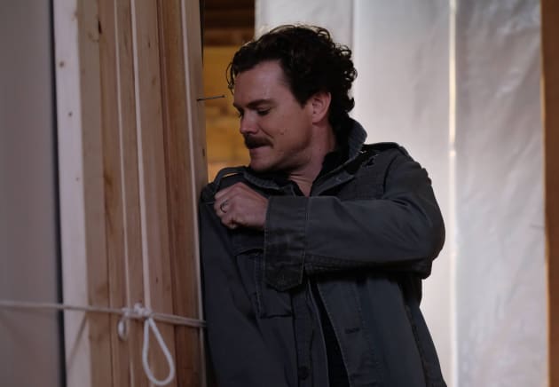 Another Hole - Lethal Weapon Season 1 Episode 13