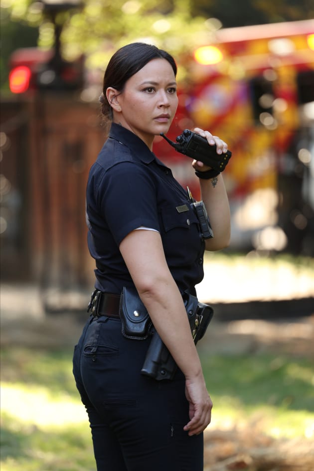 Watch The Rookie Online Season 5 Episode 5 Tv Fanatic 