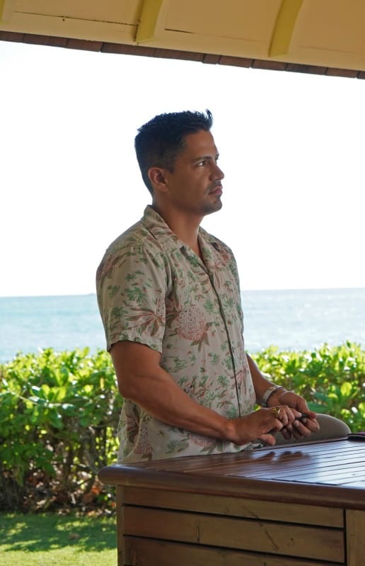 In Love - Magnum P.I. Season 1 Episode 17