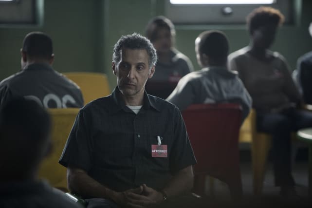 The crucial inmate the night of s1e3