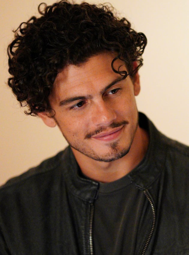 Broody Artist - Tall - Good Trouble Season 2 Episode 13