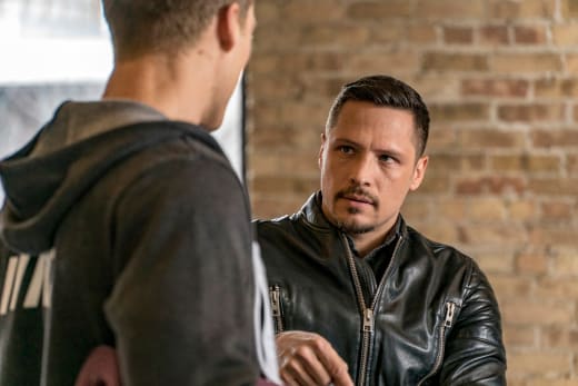 Chicago pd season 4 episode 14 watch online on sale