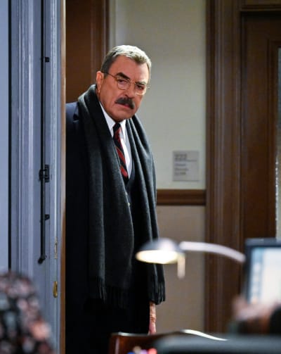 Frank Butts Heads With Witten - Blue Bloods Season 13 Episode 14