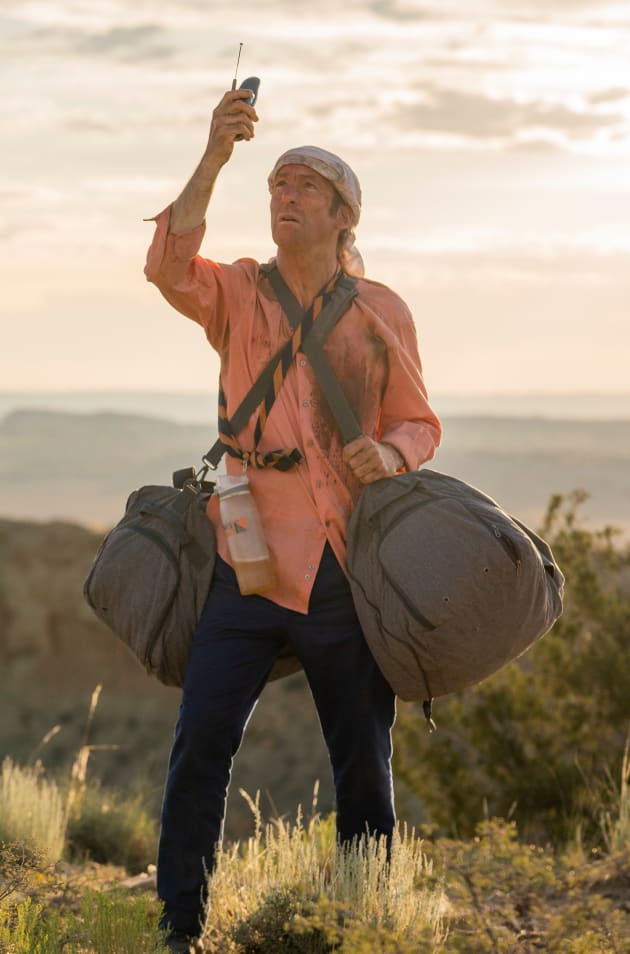 Saul Searches for a Signal Better Call Saul Season 5 Episode 9