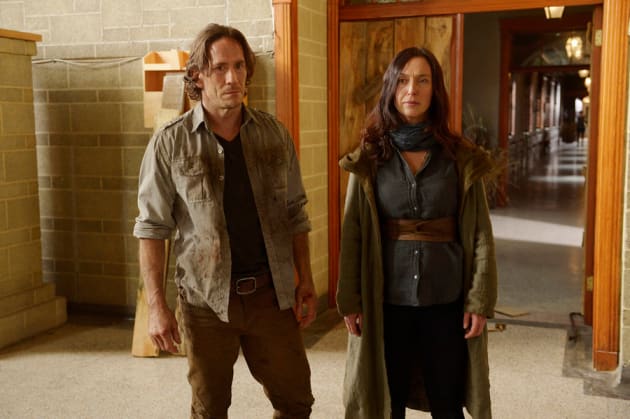 Peter and Anne Break In - Helix Season 2 Episode 8