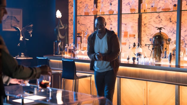 Good Spirits - Lucifer Season 3 Episode 8