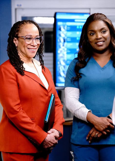 Brand New Interns - Chicago Med Season 6 Episode 14