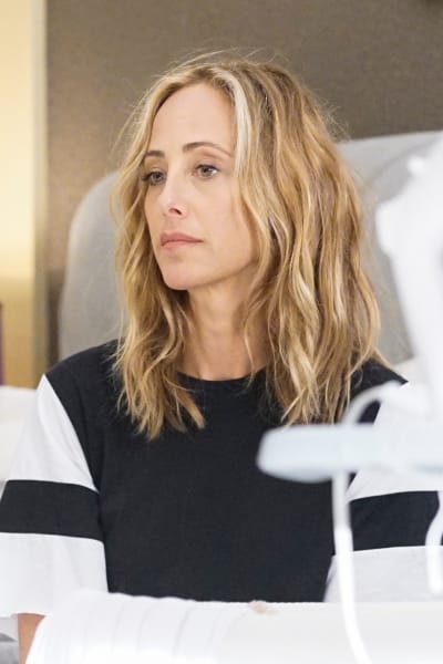 Teddy and Motherhood - Grey's Anatomy Season 16 Episode 1