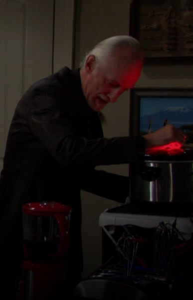 Rolf's Deprogramming Goes Awry - Days of Our Lives