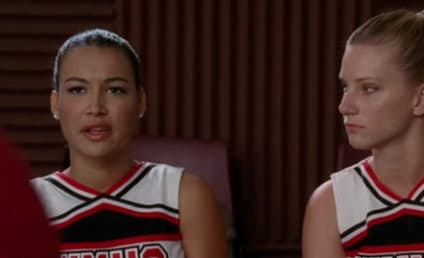 Glee Episode Teaser: Who Kissed a Girl?