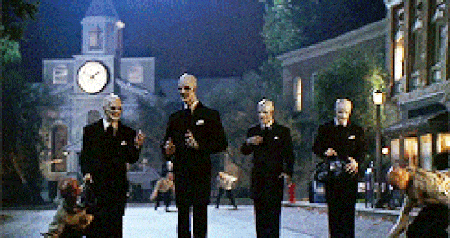 Buffy the Vampire Slayer - The Gentleman