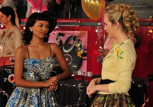 Bonnie and Caroline Picture