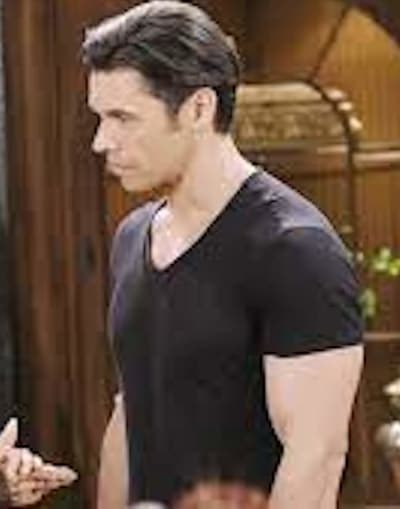 Xander Searches for Sarah / Tall - Days of Our Lives