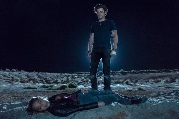 Another Dead Body Midnight Texas Season 2 Episode 1 Tv Fanatic