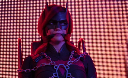 Watch Batwoman Online: Season 1 Episode 18