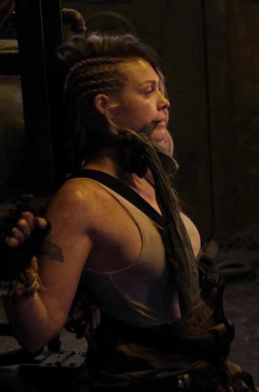 The 100 Season 7 Episode 12 Review The Stranger TV Fanatic
