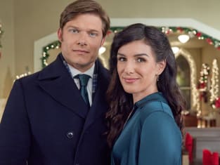 Time for Her to Come Home for Christmas - Hallmark Movies & Mysteries Channel
