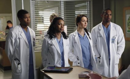 Grey's Anatomy Photo Gallery: Juggling Two Worlds