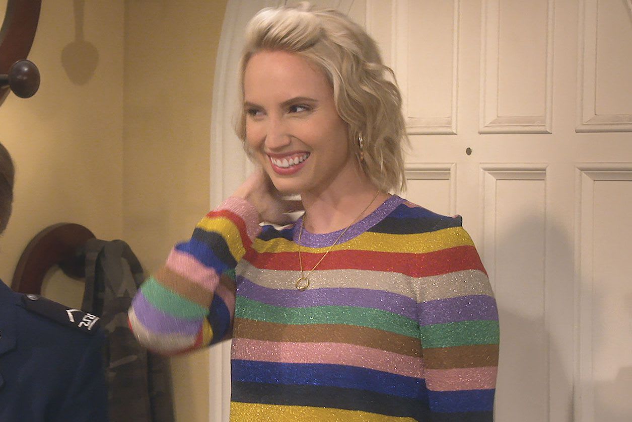 Last Man Standing Why Recast Molly Mccook Deserves A Chance As Mandy Tv Fanatic