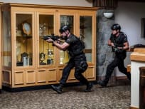 Hostage Situation on TV - S.W.A.T.