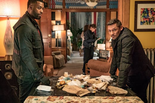 Chicago PD Season 4 Episode 10 Review Don t Read the News TV
