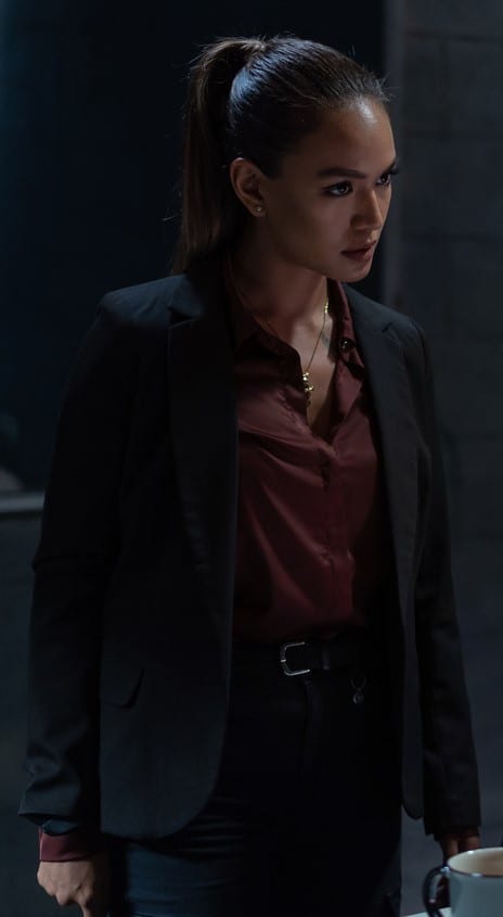 Almost Paradise Season 1 Episode 2 Review: It&rsquo;s Personal - TV Fanatic