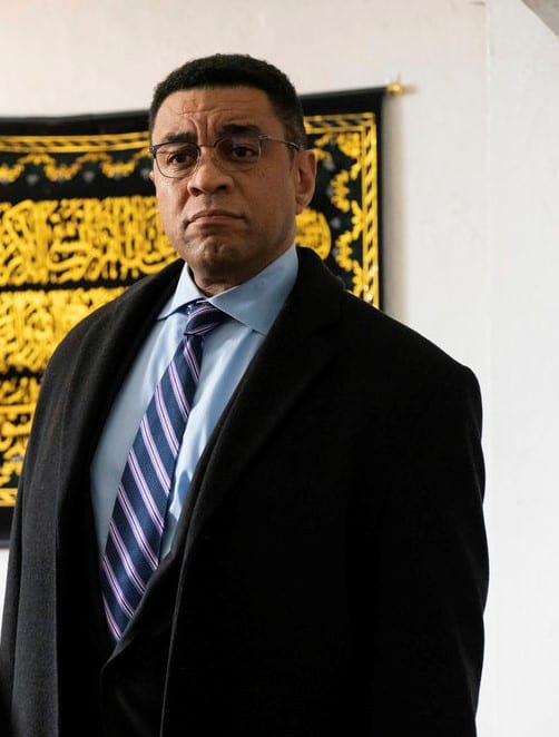 Getting Filled In - The Blacklist Season 7 Episode 16