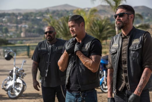 The mayans mc season 2