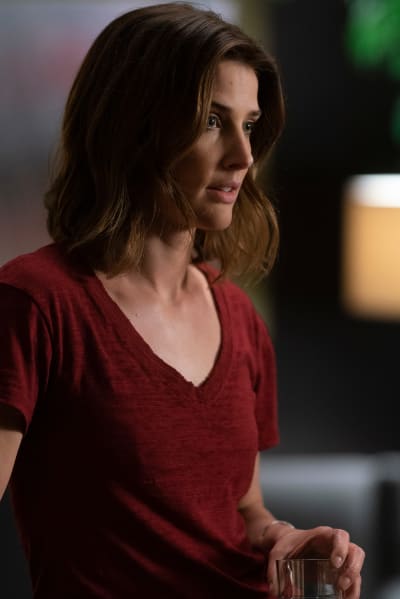 Dex the Bad Ass - Stumptown Season 1 Episode 1