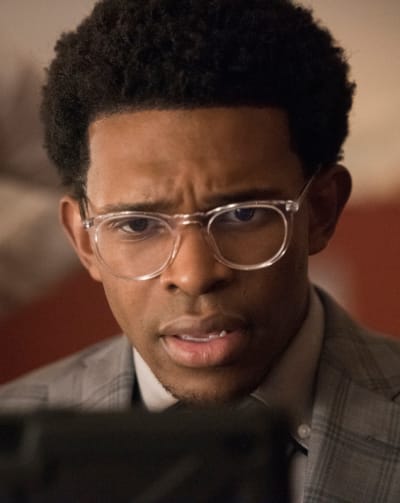 Luke is Not Happy - Batwoman Season 2 Episode 4