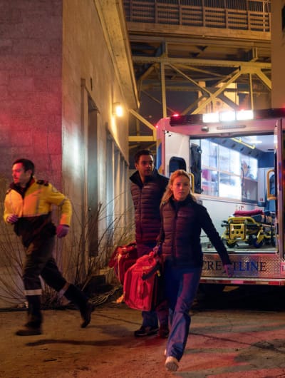 Mags and Bash First Responders. - Transplant Season 2 Episode 1