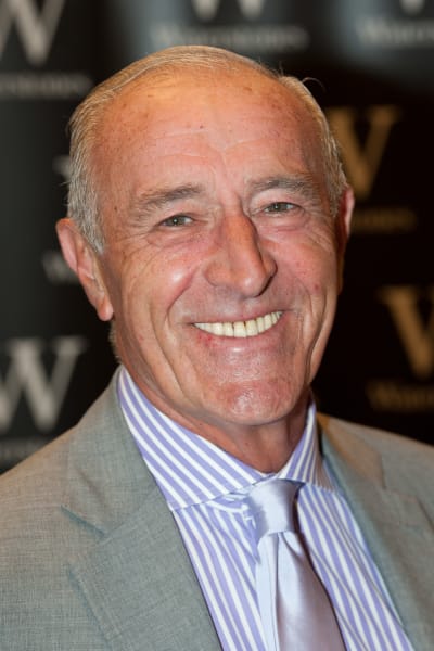 Len Goodman meets fans and signs copies of his book 'Lost London: A Personal Journey' at Waterstones Bluewater
