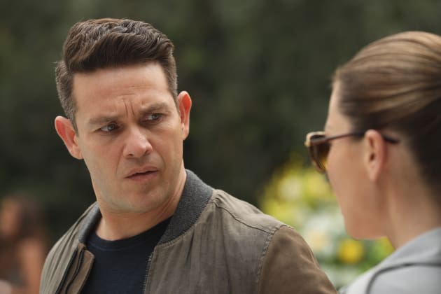Dan in Pain - Lucifer Season 3 Episode 24