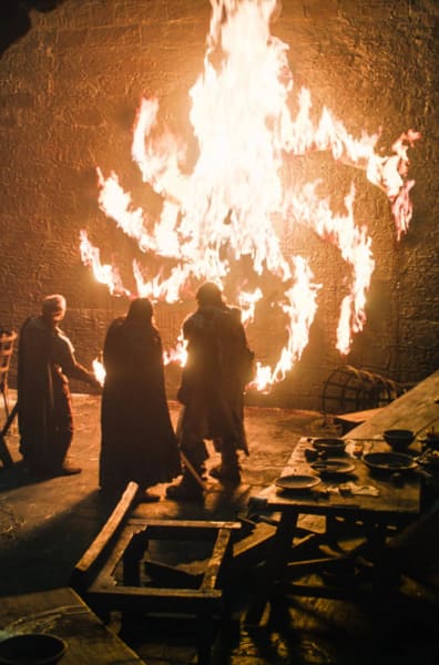 review of game of thrones season 8 episode 1