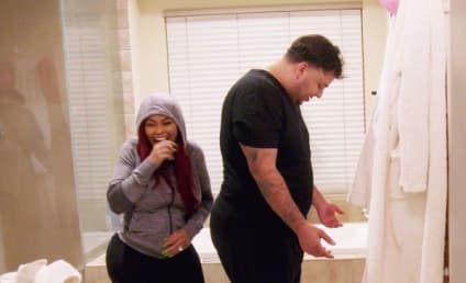 Watch Rob & Chyna Online: Season 1 Episode 1