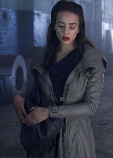 All by Herself - Killjoys Season 5 Episode 1