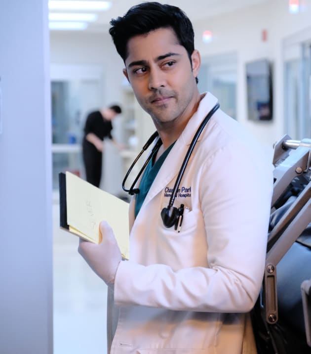 The Resident Season 2 Episode 17 Review Betrayal Tv Fanatic