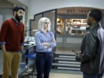 Helping Clive - iZombie