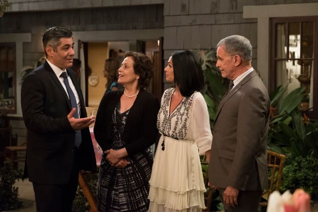 Impressing the In-Laws - The Fosters Season 5 Episode 8