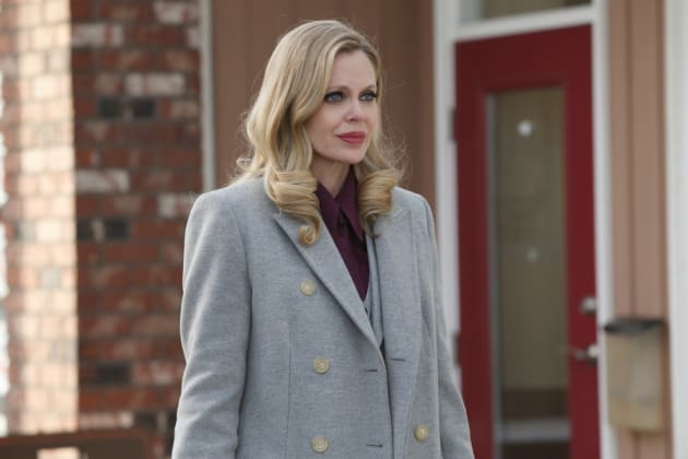 Meeting Her Daughter - Once Upon a Time Season 4 Episode 21
